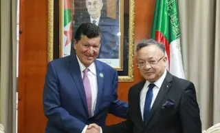 بداري يستقبل البروفيسور إلياس زرهوني