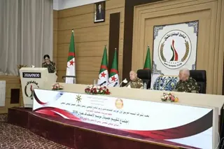الفريق أول السعيد شنقريحة يترأس اجتماع عمل مع إطارات مديرية المصلحة الاجتماعية لوزارة الدفاع الوطني