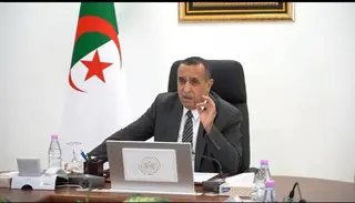 عجال يؤكد على التحضير المحكم لتلبية الطلب المتزايد على الكهرباء