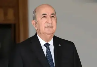 رئيس الجمهورية يهنئ اسبانيا حكومة وشعبا عقب تتويجها بكأس العالم لكرة القدم