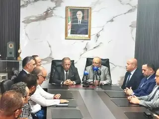 تنصيب المدير العام الجديد للإذاعة الوطنية هشام علالي