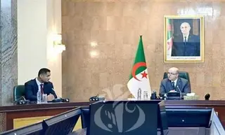 الوزير الأول يشرف على تنصيب السيد محمد لعقاب وزيرا جديدا للاتصال