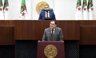 البرامج الرمضانية: وزير الاتصال يشدد على ضرورة التمسك بالأصالة المعبرة عن عمق الانتماء والابتعاد عن العنف