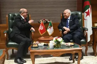 عطاف يستقبل نظيره التونسي على هامش أشغال المؤتمر الدولي حول "تجريم الاستعمار في إفريقيا"