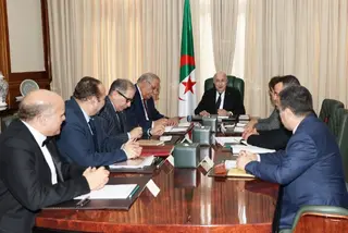 رئيس الجمهورية يترأس اجتماعا خصص لمشروع فيلم الأمير عبد القادر وبعث قطاع الصناعة السينماتوغرافية