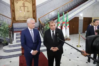 بوجمعة يستقبل وزير العدل والشرطة السويسري