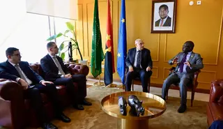 ممثلا لرئيس الجمهورية, السيد عطاف يحل بلواندا للمشاركة في أشغال القمة  السابعة للتعاون والشراكة بين الاتحاد الإفريقي والاتحاد الأوروبي