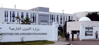 الجزائر تدعو كافة الليبيين الى الحوار لفض الخلافات