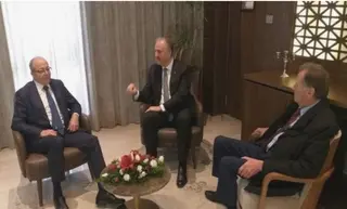 بوسليماني يتباحث مع نظيره الفلسطيني سبل تعزيز العلاقات القائمة بين البلدين في مجال الإعلام
