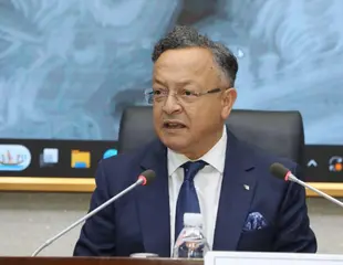 بداري يشرف على ترقية المركز الجامعي "صالحي أحمد" إلى جامعة