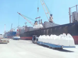 ميناء عنابة : شحن ما يفوق 38 ألف طن من الإسمنت "في ظرف وجيز"