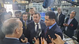 وزير الاتصال الدكتور محمد لعقاب في زيارة عمل وتفقد لقطاعه بوهران