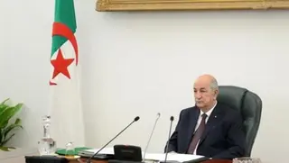 رئيس الجمهورية يترأس اجتماعا لمجلس الوزراء