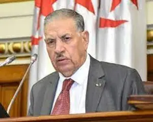 السيد قوجيل يشدد على ضرورة تمتين الجبهة الداخلية لمواجهة مختلف التحديات