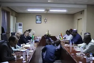 رزيق وبشير يعقدان بنيامي لقاءً مع وزير التجارة والصناعة النيجري