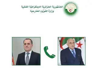 عطاف يجري مكالمة هاتفية مع نظيره الأذربيجاني