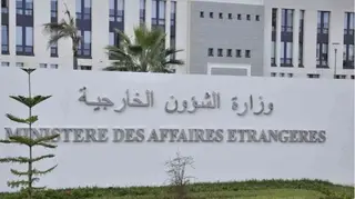 الجزائر تدين بشدة الهجوم الإرهابي الذي استهدف وزارة التربية بالصومال