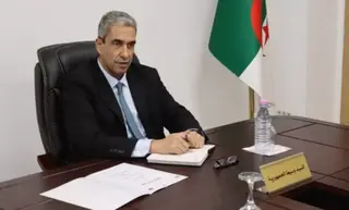 السيد عمور يبرز الأهمية التي يوليها رئيس الجمهورية لخدمة المواطن
