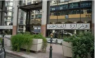وزير الفلاحة يعطي إشارة إنطلاق البرنامج الوطني لتعزيز قدرات تخزين الحبوب