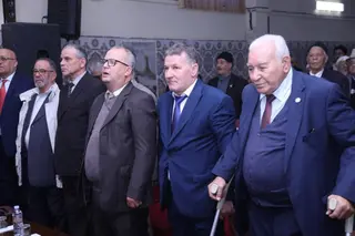 وهران تحتضن ملتقى “يوم الشهيد… محطة وفاء وعرفان” وتكرّم رموزًا وطنية