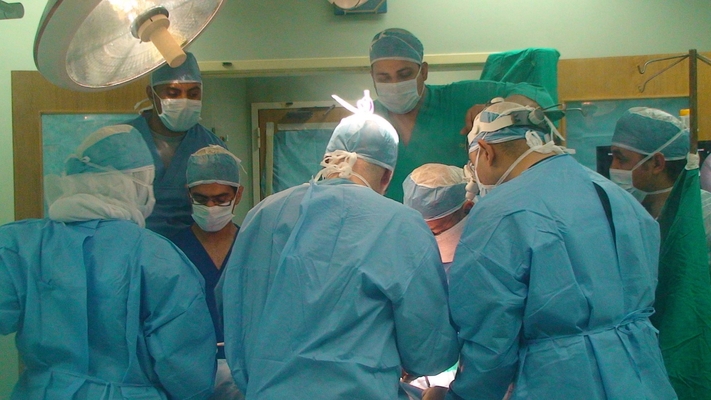 الفريق الطبي ينجح في انقاذ 4909 إمرأة تعاني من امراض خطيرة ونادرة