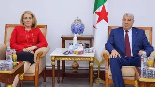 والي وهران يستقبل رئيسة المرصد الوطني للمجتمع المدني