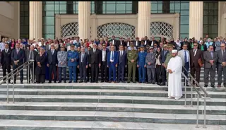 مجلس قضاء وهران يحيي ذكرى مجازر 17 أكتوبر 1961 بالوقوف دقيقة صمت ترحماً على أرواح الشهداء