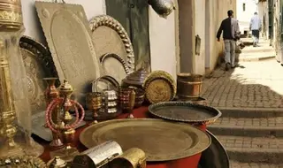 الحرف التقليدية الجزائرية بين الأصالة والتحديات: دعوة لتأسيس مدارس للتعليم وصون الموروث الثقافي