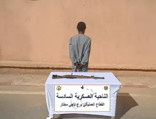 الجيش الوطني الشعبي: ارهابي يسلم نفسه للسلطات العسكرية ببرج باجي مختار