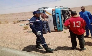 بني عباس: 4 قتلى و14 جريحا في حادث مرور