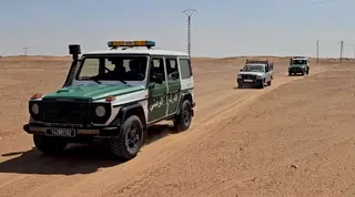 في عملية نوعية لمصالح الدرك الوطني : حجز 300 كلغ من الأحجار النيزكية بتميمون