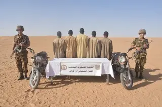 إحباط محاولات إدخال أزيد من 5 قناطير من الكيف المعالج عبر الحدود مع المغرب  خلال أسبوع