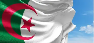 العلم الجزائري والسيادة الوطنية محور منتدى تاريخي بالجزائر العاصمة