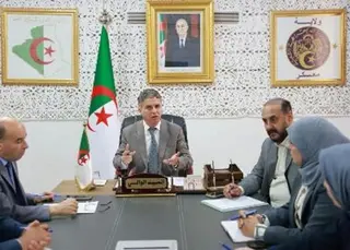 حضره كافة المسؤولين المعنيين بالتشريعيات ..اجتماع تنسيقي لضبط آخر الترتيبات