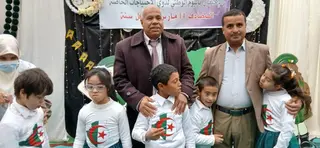 الأبيض سيدي الشيخ  :توزيع دراجات نارية وكراس كهربائية