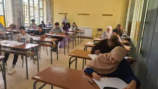 مستغانم   ...ارتياح مترشحي الشعب الأدبية لسهولة  أسئلة الرياضي