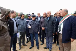 والي مستغانم احمد بودوح يتفقد أشغال صومعة الحبوب بماسرى .....تسليم   المشروع  في ماي 2026