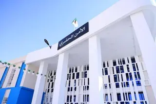 جامعة حسيبة بن بوعلي بالشلف .. مدرسة عليا لتكوين الأساتذة  في الموسم المقبل