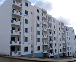 والي بلعباس كمال حاجي يترأس اجتماعا حول قطاع السكن  ...إطلاق إنجاز 2400 وحدة سكنية في عيد النصر