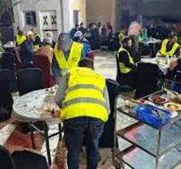 جمعية  " أنصر أخاك" بتيسمسيلت  ..  إفطار جماعي على شرف مهندسي النظافة