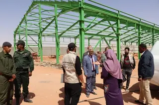 والي تيميمون يعاين مشاريع مخازن الحبوب الخمسة ...  تحديد آجال التسليم في أفريل المقبل