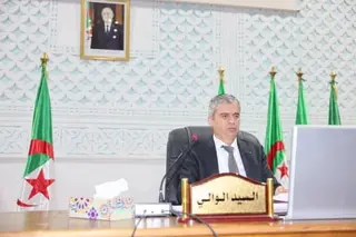 مشروع الخط المكهرب للسكة الحديدية واد تليلات- بلعباس- تلمسان..  شطر سيدي بلعباس جاهز للتسليم
