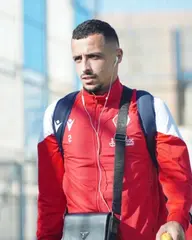 الحمراوة يطالبون بعودة  بلايلي و استقدام   باعوش و عبادة..........كيليان ڨسوم يستأنف التدريبات بعد غياب 8 أشهر