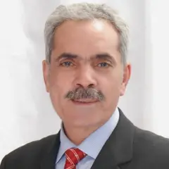 في ذكرى وفاة عبد العزيز بوباكير.....صديقي الكبير وداعًا