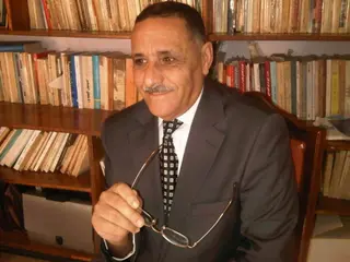 اذْكُروا أحباءَكُم بخيْر.....بوزيان بن عاشور، رجل المسرح والرواية والمَرَح