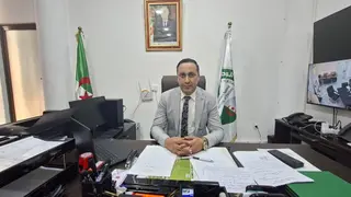 وهران: رشيد مادن الممثل الولائي للسلطة المستقلة للانتخابات يقف على السير الحسن للاستحقاقات التشريعية ... ترتيبات لوجستية ومتابعة متواصلة عبر 297 مركزا