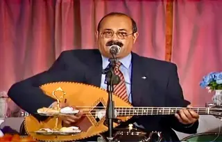 وزيرة الثقافة والفنون تزور الفنان عبد المجيد مسكود