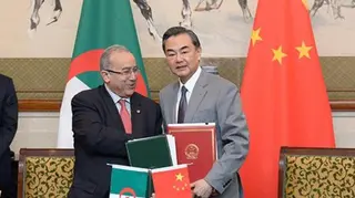 التوقيع على خطتين لتعزيز الشراكة الاستراتيجية الشاملة بين الجزائر والصين