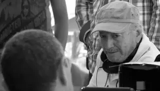 مهرجان عنابة للفيلم المتوسطي يكرم المخرج الراحل محمد الأخضر حمينة