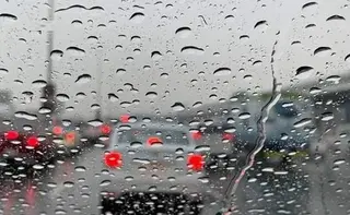 أمطار  رعدية بشرق وغرب البلاد بداية من ظهيرة اليوم